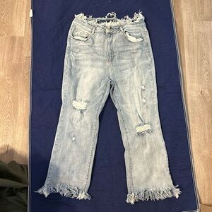 Risen high crop jeans
